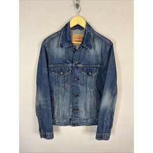 Levi’s 70589 Denim Trucker Jacket Mens M Vintage Style Faded Blue Red Tab